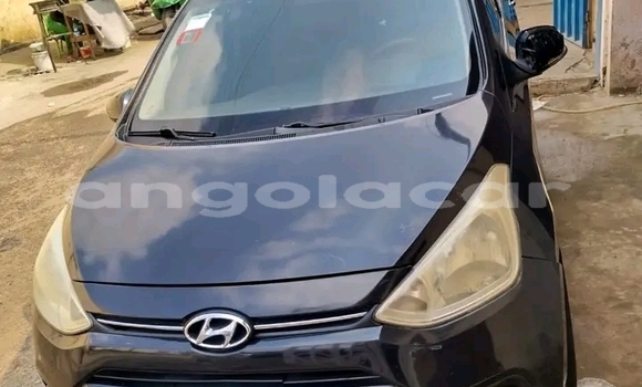 Buy Used Hyundai i10 Silver Car in Cuito in Province of Bié Buy Used Hyundai i10 Silver Car in Cuito in Province of Bié