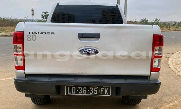Comprar Usado Ford Ranger Branco Carro em Leua em Moxico Comprar Usado Ford Ranger Branco Carro em Leua em Moxico