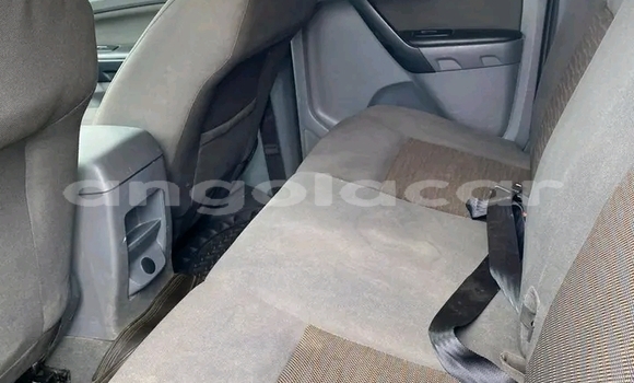 Comprar Usado Ford Ranger Branco Carro em Leua em Moxico Comprar Usado Ford Ranger Branco Carro em Leua em Moxico