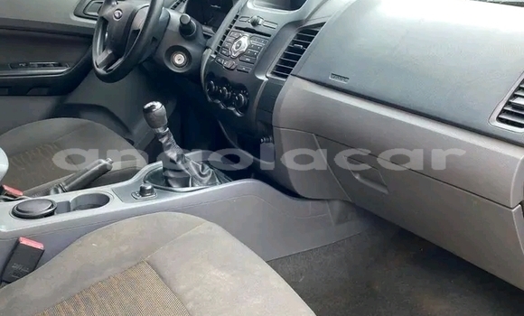 Comprar Usado Ford Ranger Branco Carro em Leua em Moxico Comprar Usado Ford Ranger Branco Carro em Leua em Moxico