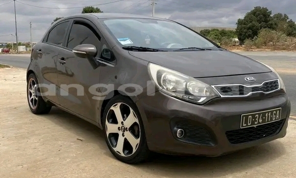Comprar Usado Kia rio Preto Carro em Camacupa em Bie Comprar Usado Kia rio Preto Carro em Camacupa em Bie