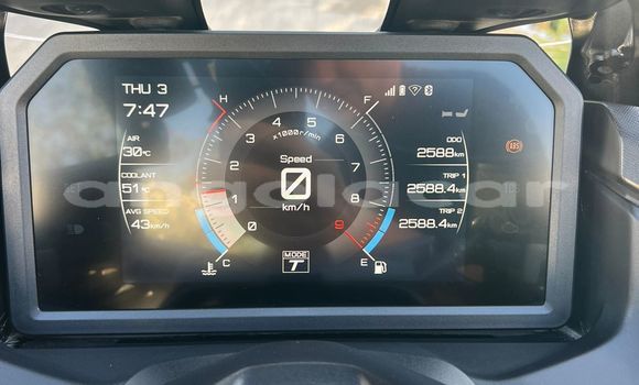 Comprar Usado Yamaha TMAX Prata Moto em Luanda em Luanda Province Comprar Usado Yamaha TMAX Prata Moto em Luanda em Luanda Province