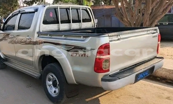 Comprar Usado Toyota Hilux Outro Carro em Leua em Moxico