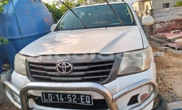 Comprar Usado Toyota Hilux Outro Carro em Catabola em Bie