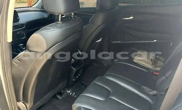 Acheter Occasion Voiture Hyundai Santa Fe Blanc à Lubango, Huila
