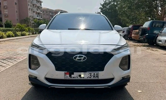 Buy Used Hyundai Santa Fe White Car in Lubango in Huila Province Buy Used Hyundai Santa Fe White Car in Lubango in Huila Province