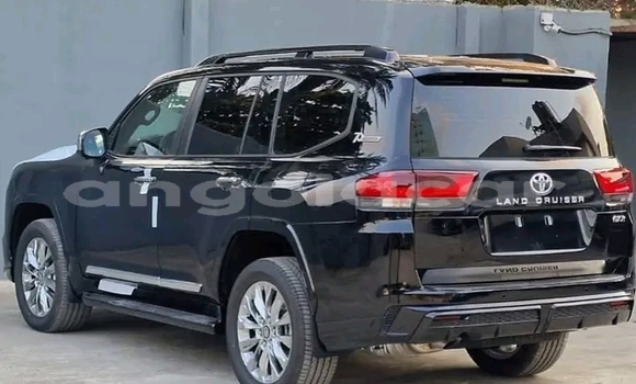 Buy Used Toyota Land Cruiser Black Car in Luanda in Luanda Province Buy Used Toyota Land Cruiser Black Car in Luanda in Luanda Province