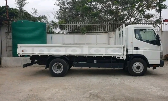 Buy Used Mitsubishi Dingo White Car in Luanda in Luanda Province Buy Used Mitsubishi Dingo White Car in Luanda in Luanda Province