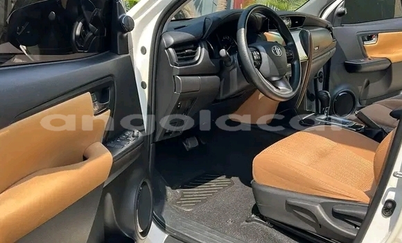 Comprar Usado Toyota Fortuner Branco Carro em Luanda em Luanda Province Comprar Usado Toyota Fortuner Branco Carro em Luanda em Luanda Province