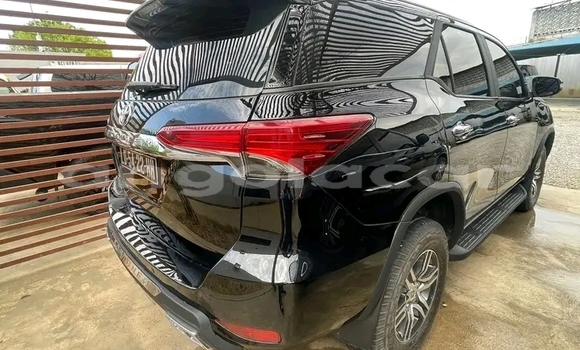 Comprar Usado Toyota Fortuner Preto Carro em Luanda em Luanda Province Comprar Usado Toyota Fortuner Preto Carro em Luanda em Luanda Province