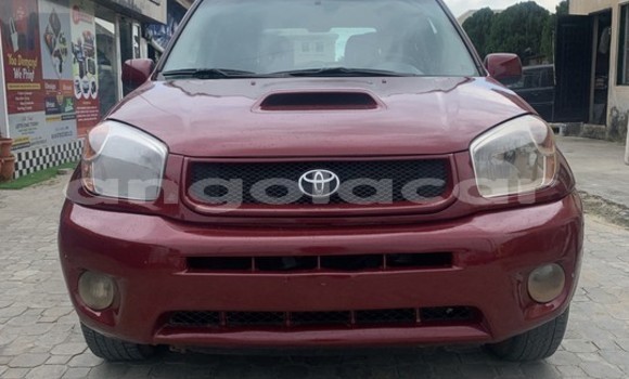 Acheter Occasion Voiture Toyota RAV4 Rouge à Luanda, Province de Luanda