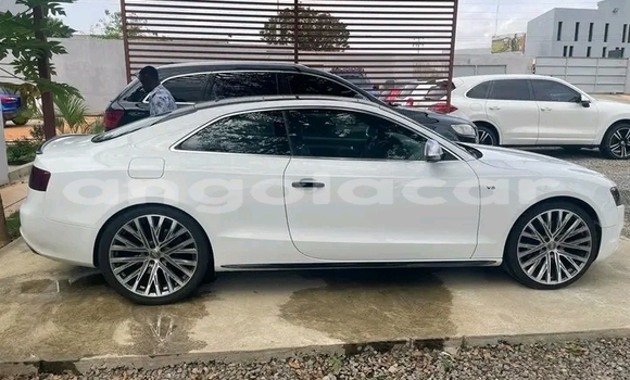 Buy Used Audi A5 White Car in Luanda in Luanda Province Buy Used Audi A5 White Car in Luanda in Luanda Province
