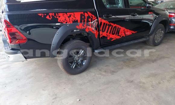 Acheter Occasion Voiture Toyota Hiluxe Revo Noir à Luanda, Province de Luanda Acheter Occasion Voiture Toyota Hiluxe Revo Noir à Luanda, Province de Luanda