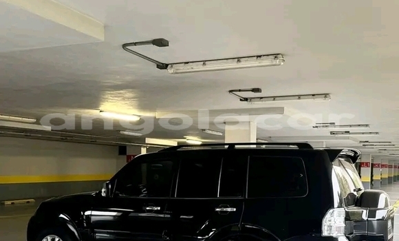 Comprar Usado Mitsubishi Pajero Preto Carro em Luanda em Luanda Province Comprar Usado Mitsubishi Pajero Preto Carro em Luanda em Luanda Province