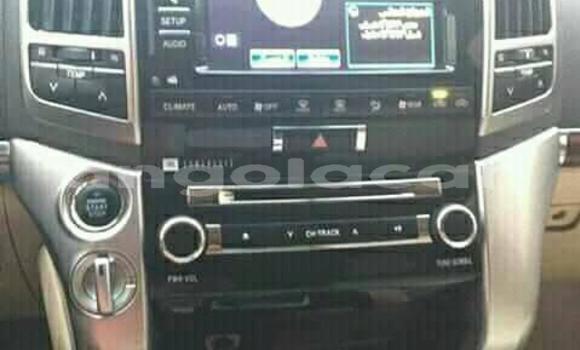 Comprar Usado Toyota Land Cruiser Branco Carro em Luanda em Luanda Province Comprar Usado Toyota Land Cruiser Branco Carro em Luanda em Luanda Province