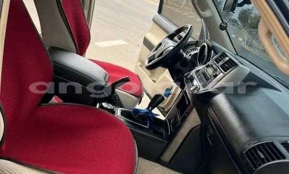 Comprar Usado Toyota Land Cruiser Preto Carro em Camabatela em Uige Comprar Usado Toyota Land Cruiser Preto Carro em Camabatela em Uige