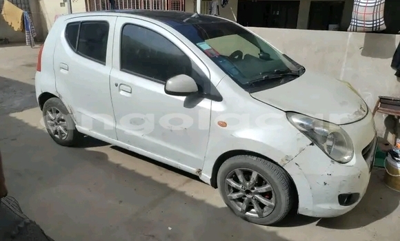 Comprar Usado Suzuki Celerio Branco Carro em Camacupa em Bie