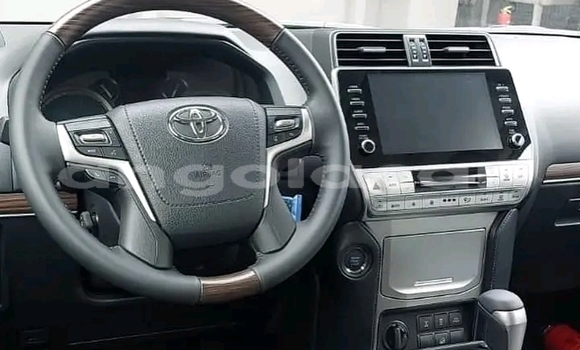 Buy New Toyota Land Cruiser Prado Black Car in N'zeto in Zaire Buy New Toyota Land Cruiser Prado Black Car in N'zeto in Zaire