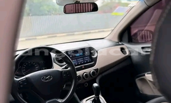 Buy Used Hyundai i10 White Car in Luanda in Luanda Province Buy Used Hyundai i10 White Car in Luanda in Luanda Province