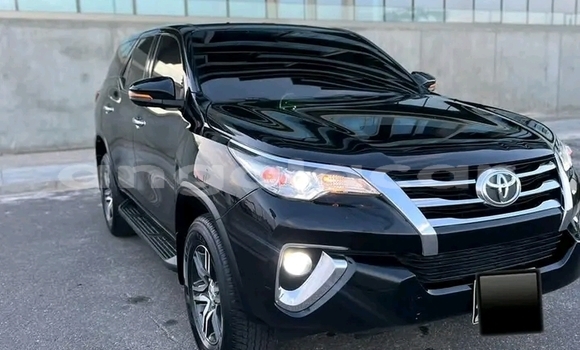 Comprar Usado Toyota Fortuner Preto Carro em Luanda em Luanda Province Comprar Usado Toyota Fortuner Preto Carro em Luanda em Luanda Province
