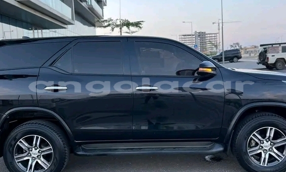 Comprar Usado Toyota Fortuner Preto Carro em Luanda em Luanda Province Comprar Usado Toyota Fortuner Preto Carro em Luanda em Luanda Province