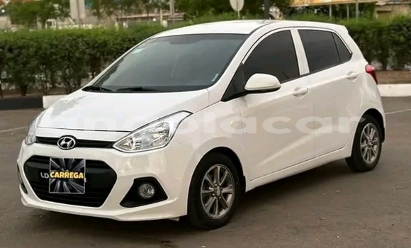Buy Used Hyundai i10 White Car in Luanda in Luanda Province Buy Used Hyundai i10 White Car in Luanda in Luanda Province
