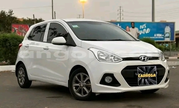 Buy Used Hyundai i10 White Car in Luanda in Luanda Province Buy Used Hyundai i10 White Car in Luanda in Luanda Province
