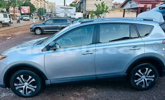 Buy Used Toyota RAV4 Other Car in Luanda in Luanda Province Buy Used Toyota RAV4 Other Car in Luanda in Luanda Province