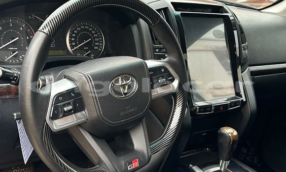 Comprar Usado Toyota Land Cruiser Prata Carro em Luanda em Luanda Province Comprar Usado Toyota Land Cruiser Prata Carro em Luanda em Luanda Province