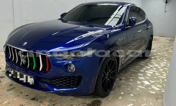 Comprar Usado Maserati Levante Azul Carro em Camabatela em Uige Comprar Usado Maserati Levante Azul Carro em Camabatela em Uige