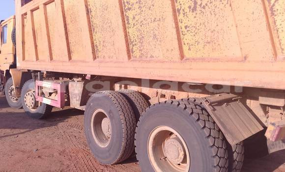 Buy Used Citroen Jumper Other Truck in Camabatela in Uige Buy Used Citroen Jumper Other Truck in Camabatela in Uige