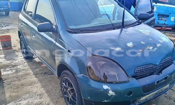 Comprar Usado Toyota Vitz Azul Carro em Camacupa em Bie
