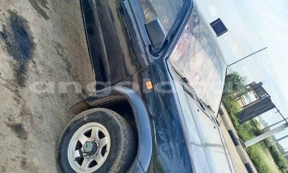 Buy Used Carbodies FX4 Blue Car in Camacupa in Bie Buy Used Carbodies FX4 Blue Car in Camacupa in Bie