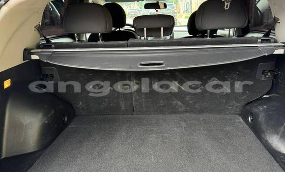 Comprar Usado Kia Sportage Azul Carro em Caala em Huambo Comprar Usado Kia Sportage Azul Carro em Caala em Huambo