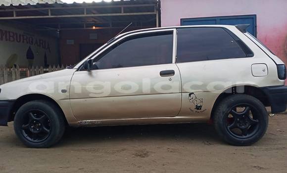 Comprar Usado Toyota Corolla Outro Carro em Catabola em Bie Comprar Usado Toyota Corolla Outro Carro em Catabola em Bie