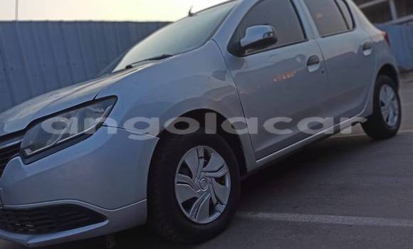 Comprar Usado Renault Sandero Outro Carro em Catabola em Bie Comprar Usado Renault Sandero Outro Carro em Catabola em Bie