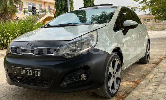 Buy Used Kia rio White Car in Camacupa in Bie