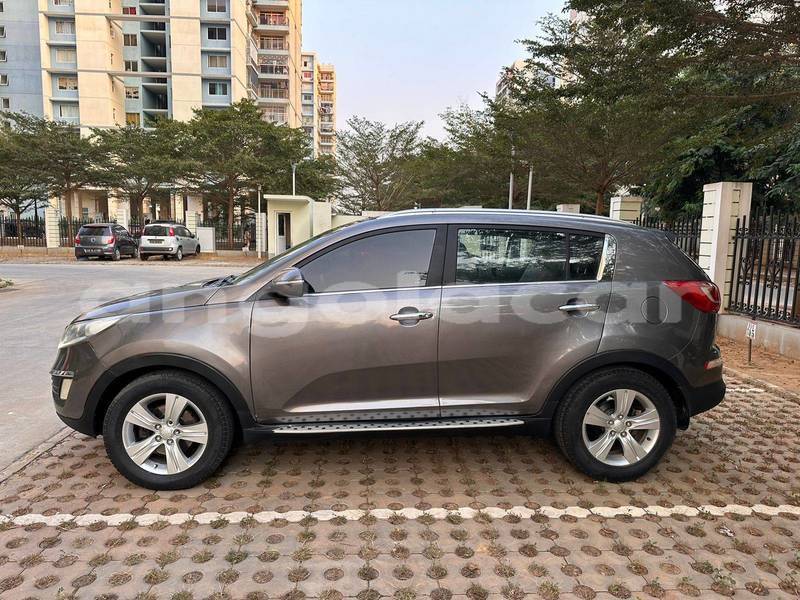 Big with watermark kia sportage uige camabatela 37597