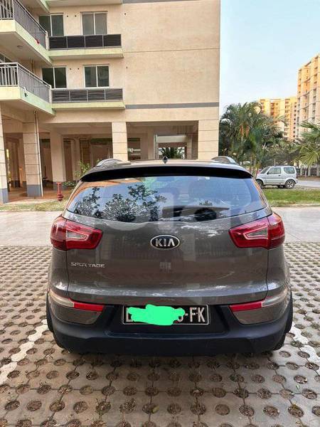 Big with watermark kia sportage uige camabatela 37597