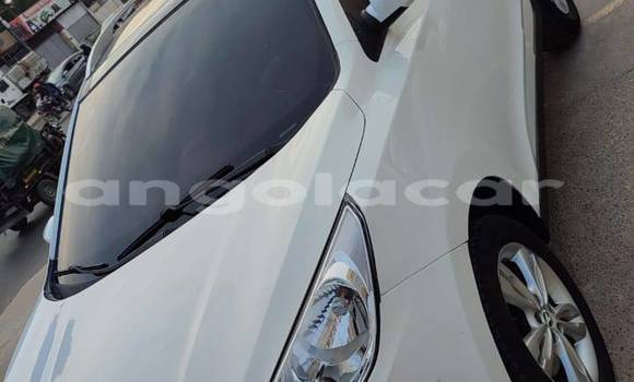 Comprar Usado Hyundai Tucson Branco Carro em Camacupa em Bie Comprar Usado Hyundai Tucson Branco Carro em Camacupa em Bie