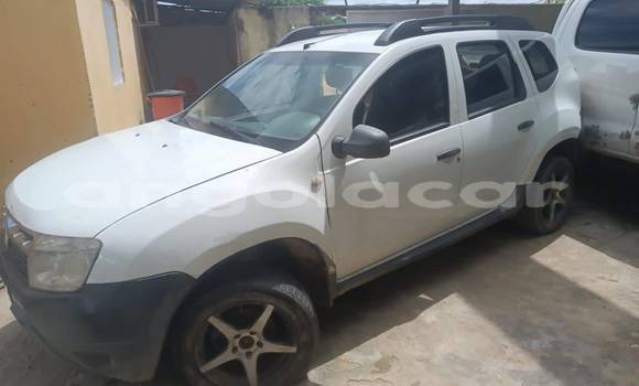 Comprar Usado Renault Duster Outro Carro em Camabatela em Uige Comprar Usado Renault Duster Outro Carro em Camabatela em Uige