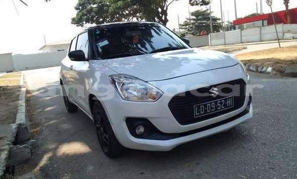 Comprar Usado Suzuki Swift Branco Carro em Camacupa em Bie