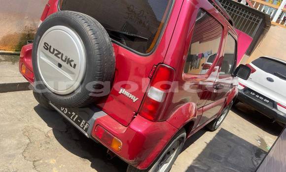 Comprar Usado Suzuki Jimny Vermelho Carro em Camabatela em Uige Comprar Usado Suzuki Jimny Vermelho Carro em Camabatela em Uige