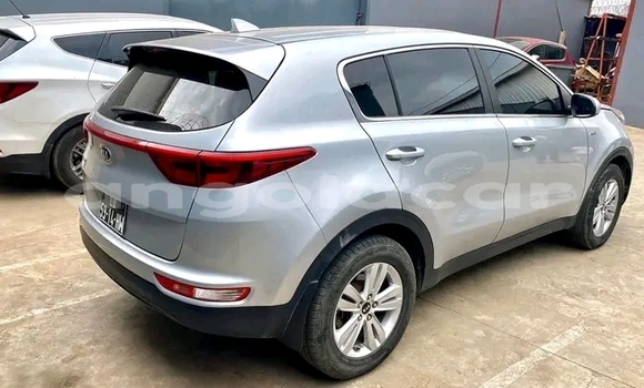 Buy Used Kia Sportage Other Car in Luanda in Luanda Province Buy Used Kia Sportage Other Car in Luanda in Luanda Province