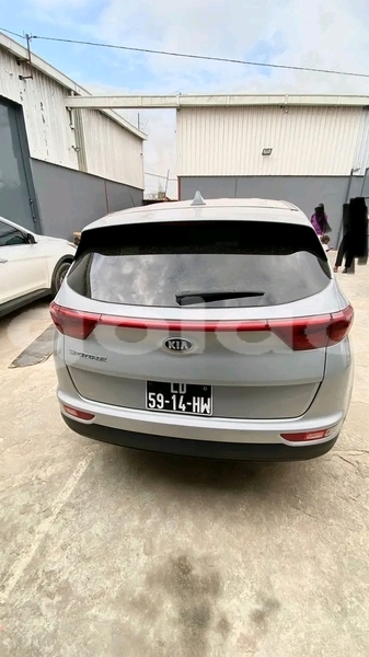 Big with watermark kia sportage luanda province luanda 37628