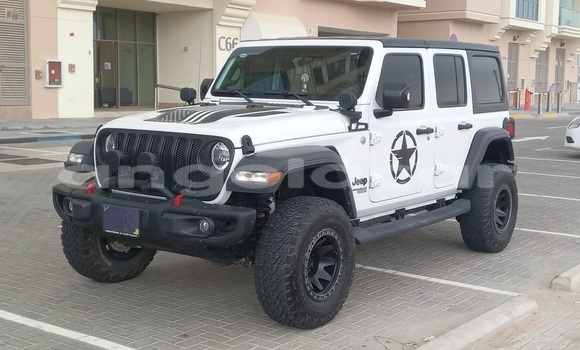 Buy Used Jeep Wrangler White Car in Luanda in Luanda Province Buy Used Jeep Wrangler White Car in Luanda in Luanda Province