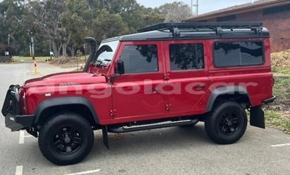 Comprar Usado Land Rover Defender Verde Carro em Luanda em Luanda Province Comprar Usado Land Rover Defender Verde Carro em Luanda em Luanda Province