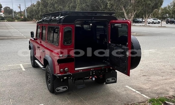 Comprar Usado Land Rover Defender Verde Carro em Luanda em Luanda Province Comprar Usado Land Rover Defender Verde Carro em Luanda em Luanda Province