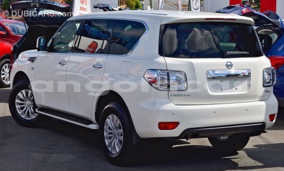 Buy Import Nissan Patrol White Car in Import - Dubai in Bengo Province Buy Import Nissan Patrol White Car in Import - Dubai in Bengo Province