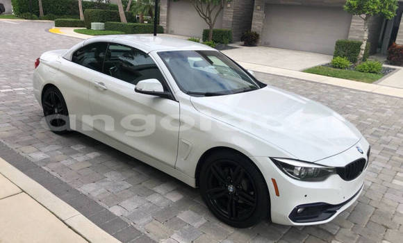 Comprar Usado BMW 4-Series Branco Carro em Luanda em Luanda Province Comprar Usado BMW 4-Series Branco Carro em Luanda em Luanda Province